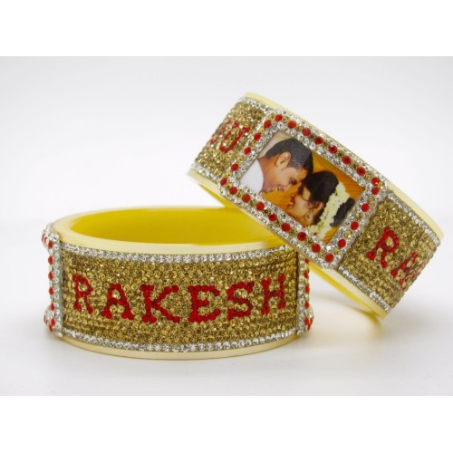 Red and gold couple picture bangles